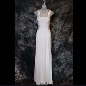 Mac Duggal - 65436L - Ivory/Gold - Size 4